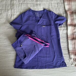 Figs Amethyst Zamora Jogger Size XS & Catarina Top XS